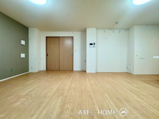 フラッツ平河町 (TOKYO ZERO EMISSION HOUSE)