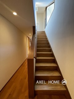 テラス三栄町