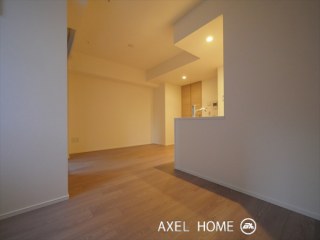 ピアース銀座8丁目