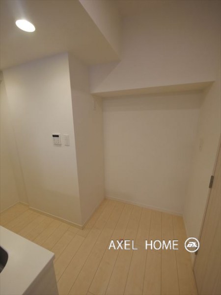 ALTERNA銀座  (オルタナ銀座)
