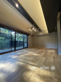ラ・アトレ御苑内藤町グランガーデン　