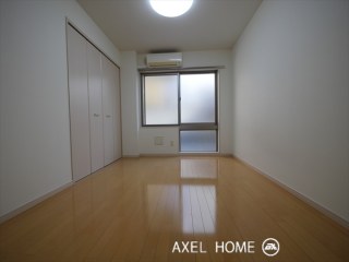 グロワール大京町