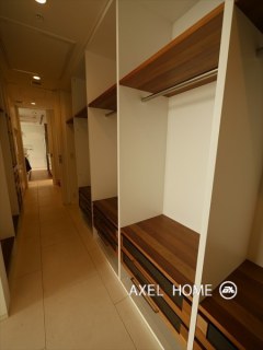 AKASAKA KｰTOWER RESIDENCE (赤坂Kタワーレジデンス)
