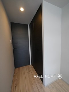 ZOOM四谷左門町 (ズーム四谷左門町)