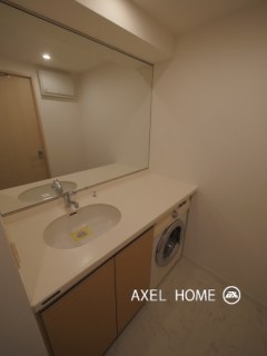 ドゥーエ新富町