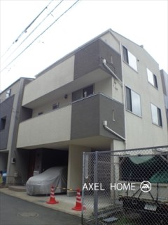代々木1丁目貸家