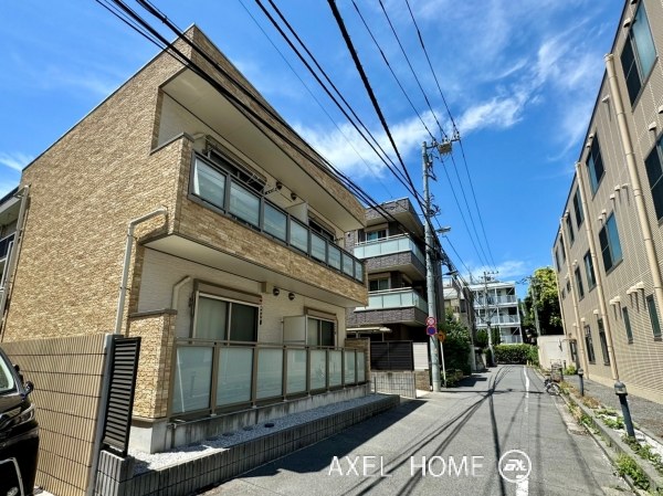 リブリ・外苑東四谷HOUSE