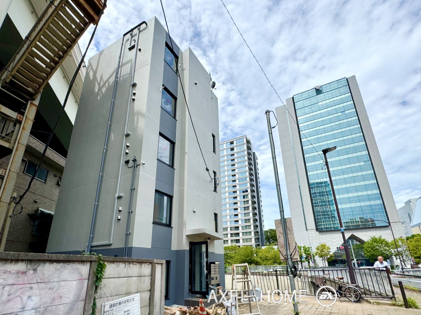 BIBLIO IIDABASHI (ビブリオ飯田橋)
