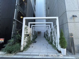 コンフォリア東新宿