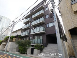 LA REINA ICHIGAYA KAGACHO（ラ・レイナ市谷加賀町）
