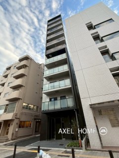 La Perla Yotsuya (ラペルラ四谷)