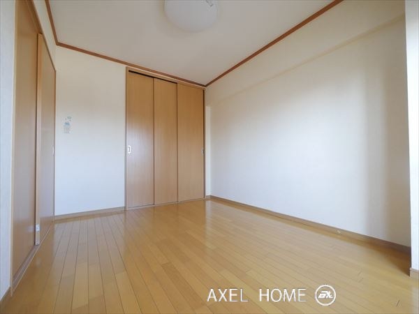 月島ホームズ