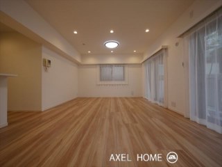 市ヶ谷若宮町ローヤルコーポ