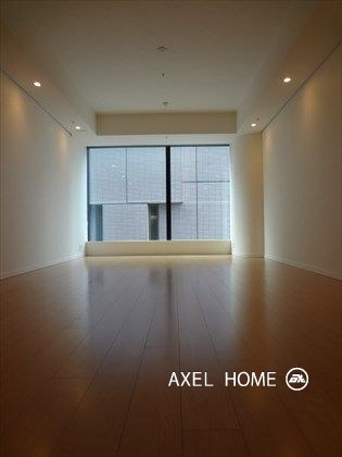 プラティーヌ西新宿