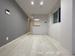 Green Garden YOTSUYA (グリーンガーデン四谷)