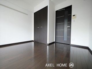 ヴェローナ信濃町ルッソ（Verona信濃町Lusso）　