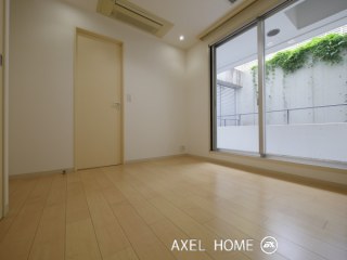 クレスト表参道 (CREST OMOTESANDO)