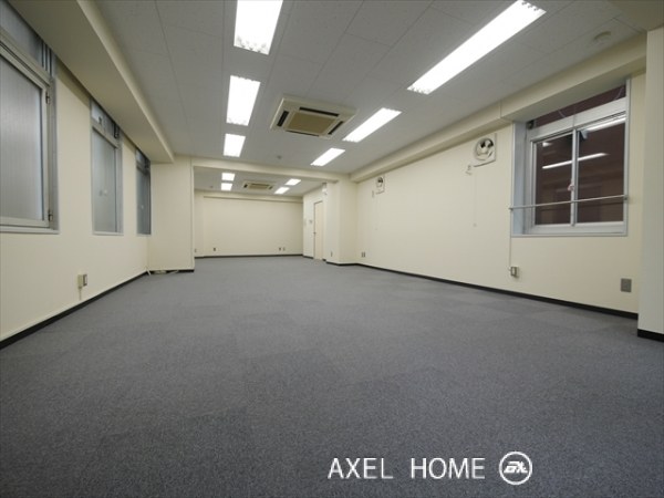 麹町3丁目ビル