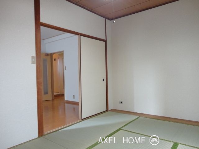 シャインエイト