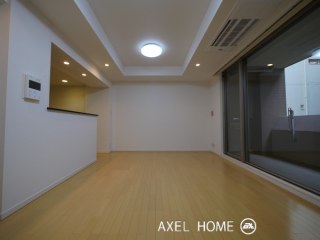 ライオンズガーデン四谷津の守坂