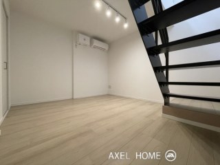 SIDEPLACE OMOTESANDO (サイドプレイス表参道)