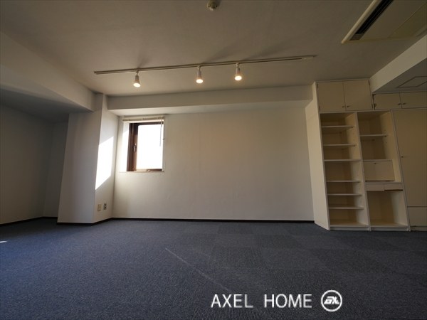 五月女ビル（事務所・店舗）