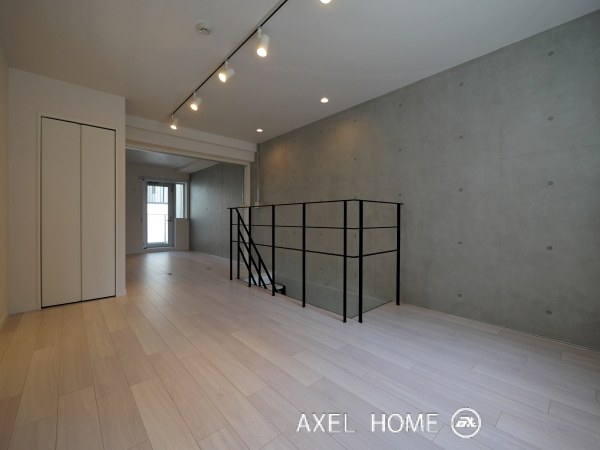 シュトラーレ四番町