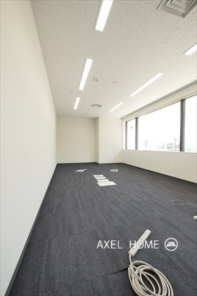 クロスオフィス新宿（事務所）