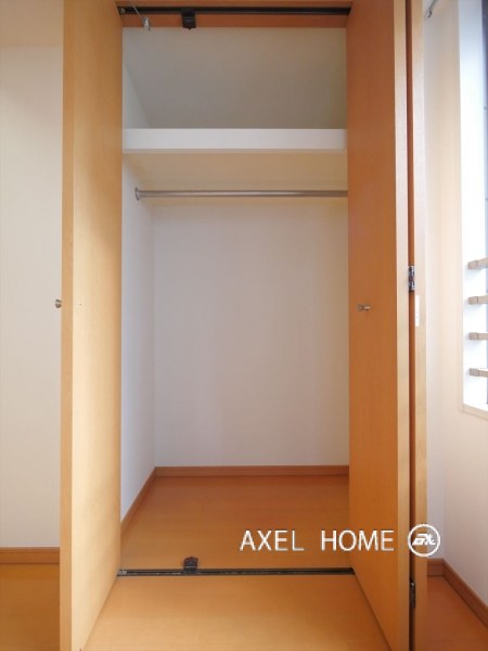 レヴィーナ東京八重洲通り