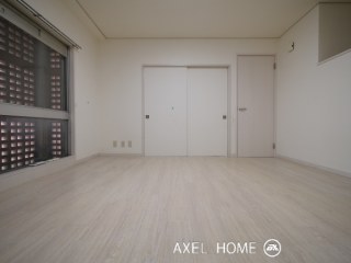 アルファ赤坂