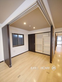 CROWNS GATE MITA（クラウンズゲート三田）
