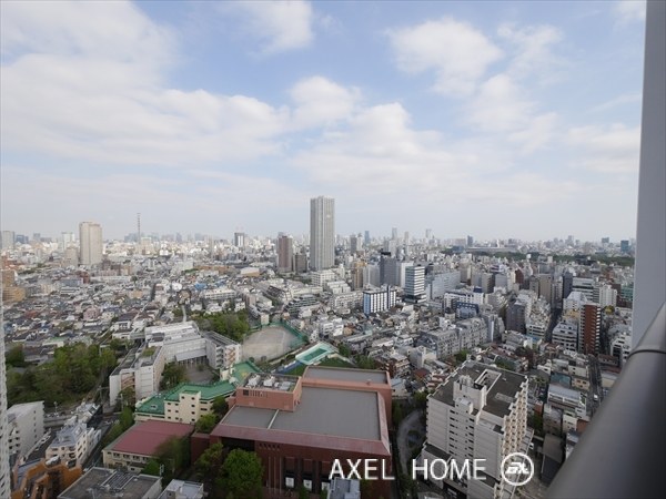 コンフォリア新宿イーストサイドタワー