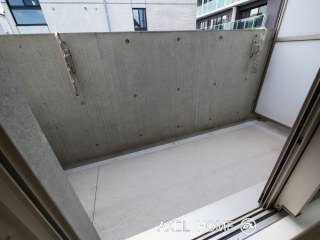 カルロ四谷　