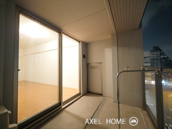 KAMOME （カモメ）