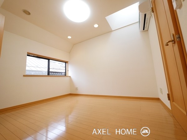 西新宿5丁目住宅