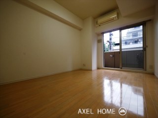 プレサンス新宿御苑前アルティメット　