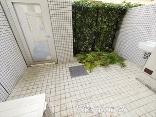 YOTSUYA DUPLEX D-R (四谷デュープレックス ディーアール)
