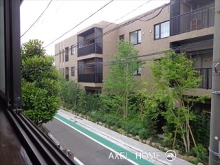 ジュネス小日向