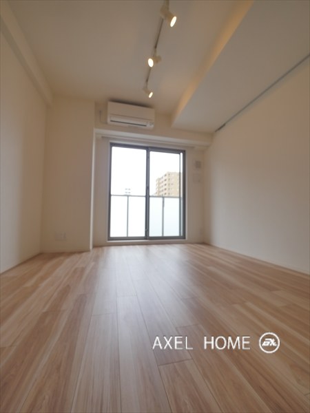 ワンルーフフラット月島　(ONE ROOF FLAT)