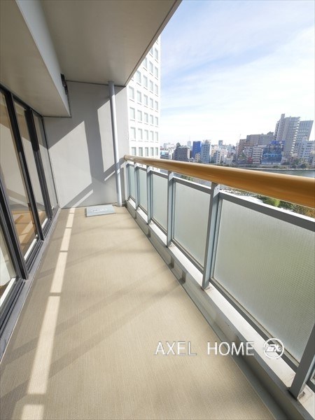 リバー＆タワー  （RIVER&TOWER）