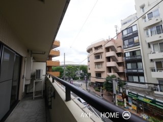 YOKOTAHOUSE (ヨコタハウス)