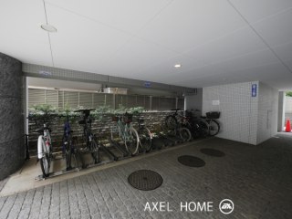 ラヴォーグ南青山