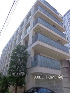 赤坂テラスハウス