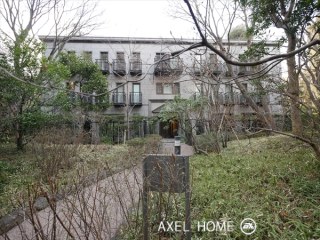青山タウンハウスアネックス