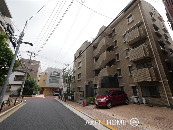 ま・めいぞん小石川