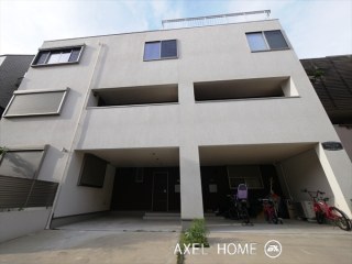 Palazzo Dorago （パラッツオドラーゴ）　