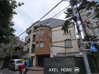 ファーストアパートメンツ三田