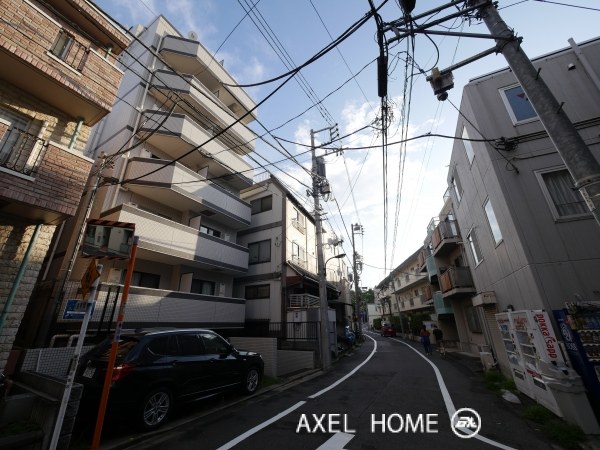 ヴェローナ信濃町ルッソ（Verona信濃町Lusso）　