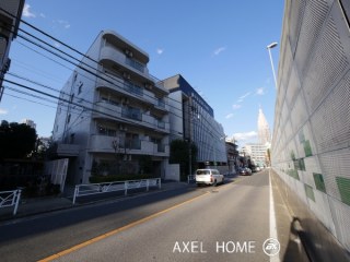 メゾン新小松