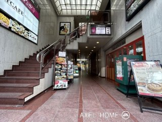 赤坂月世界ビル